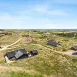 Nice Home In Hvide Sande With Sauna Vakantiehuis