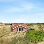 Nice Home In Hvide Sande With Sauna Vakantiehuis *