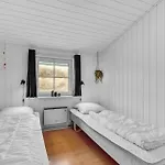 In With Sauna